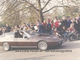 colin-chapman-leading-norwich