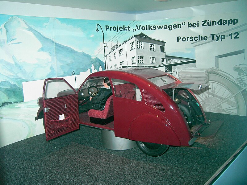 800px-Porsche_Typ12_Model2_Nuremberg.jpg